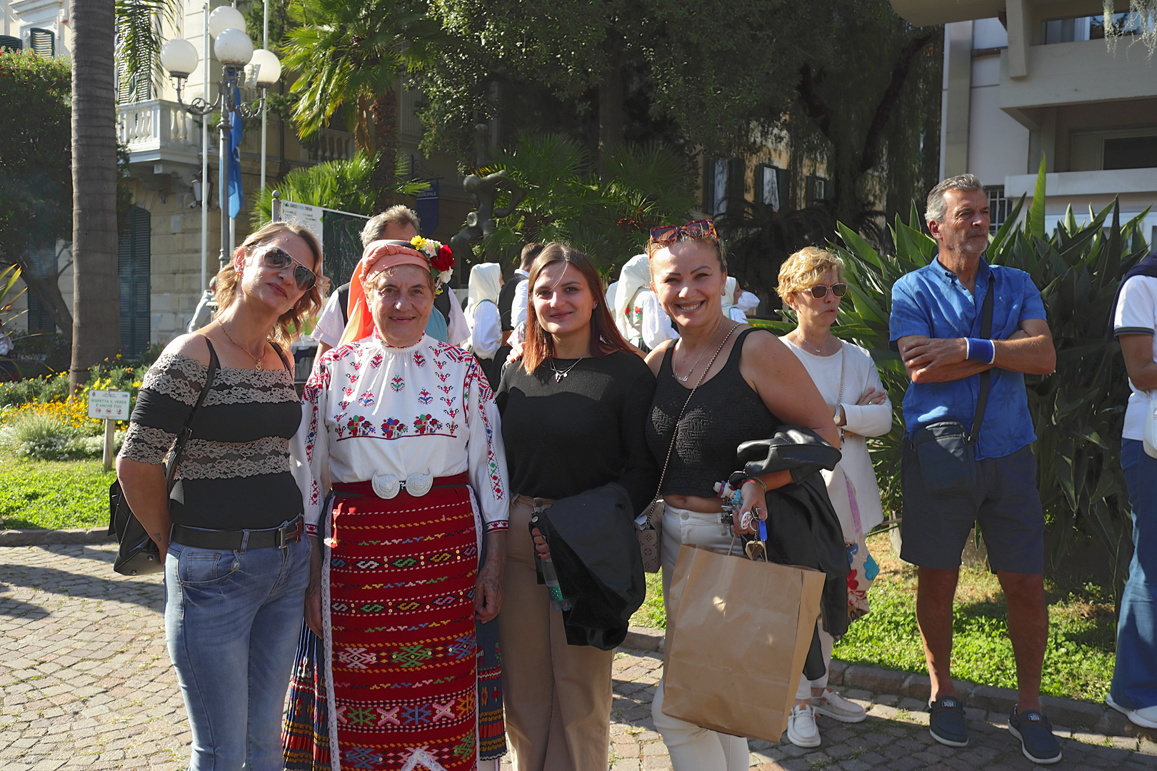Хор 'София' пя на
Лазурния бряг